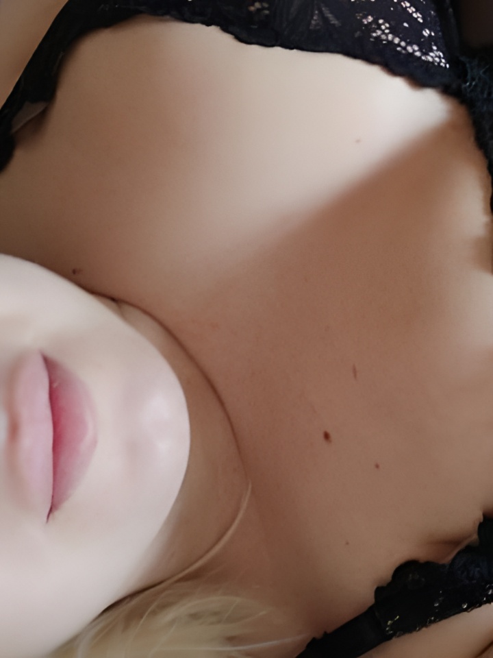 Даша привлекальеная девушка из Белореченск цена от 10000 руб