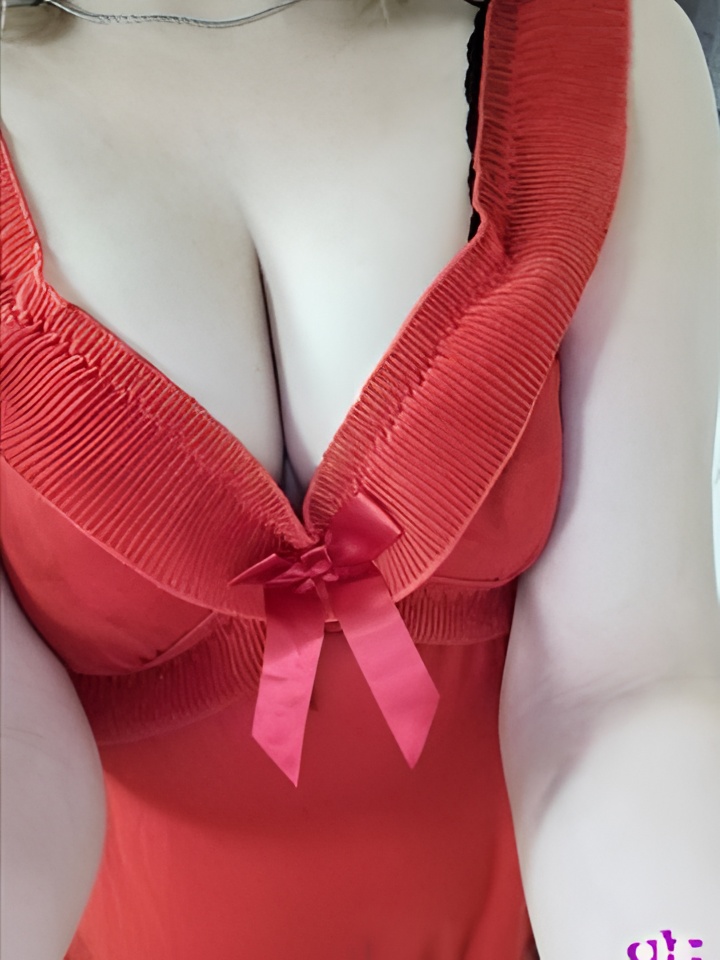 Елена привлекальеная девушка из Белореченск цена от 3000 руб