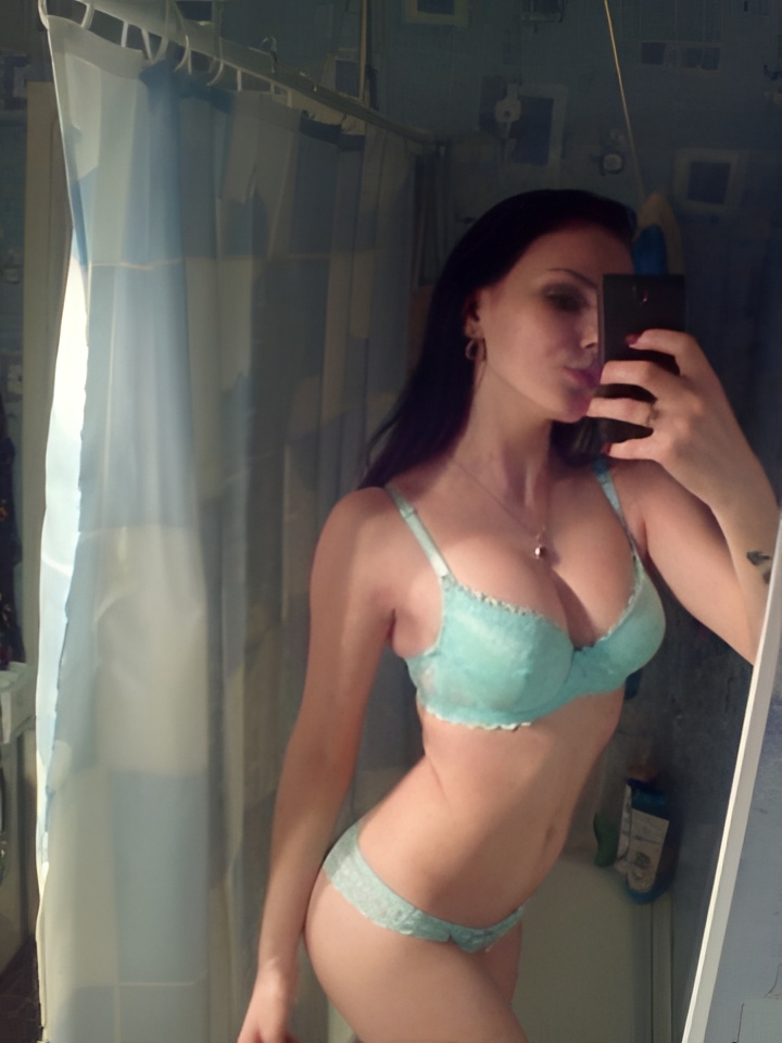 Светлана привлекальеная девушка из Белореченск цена от 1500 руб