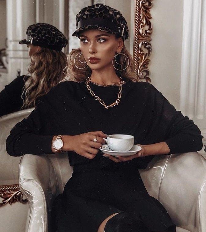 Яна привлекальеная девушка из Белореченск цена от 3500 руб