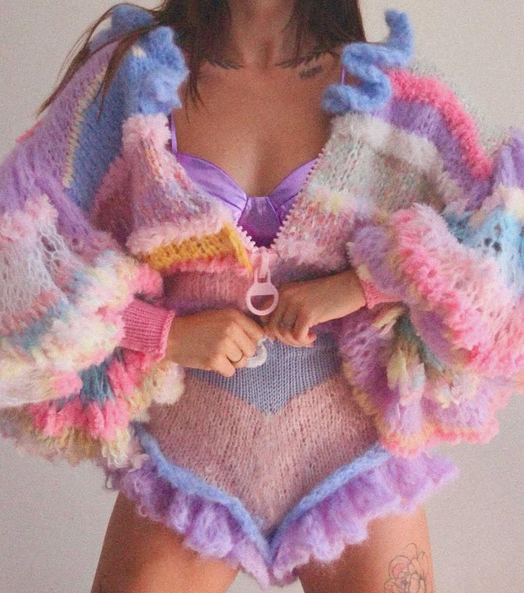 Анита привлекальеная девушка из Белореченск цена от 7000 руб