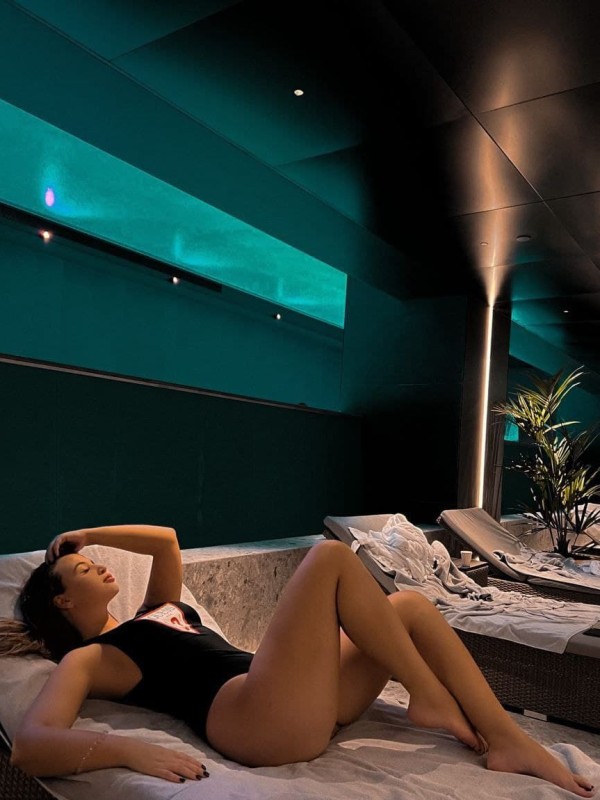 Оксана привлекательная девушка из Белореченск цена от 3000 руб