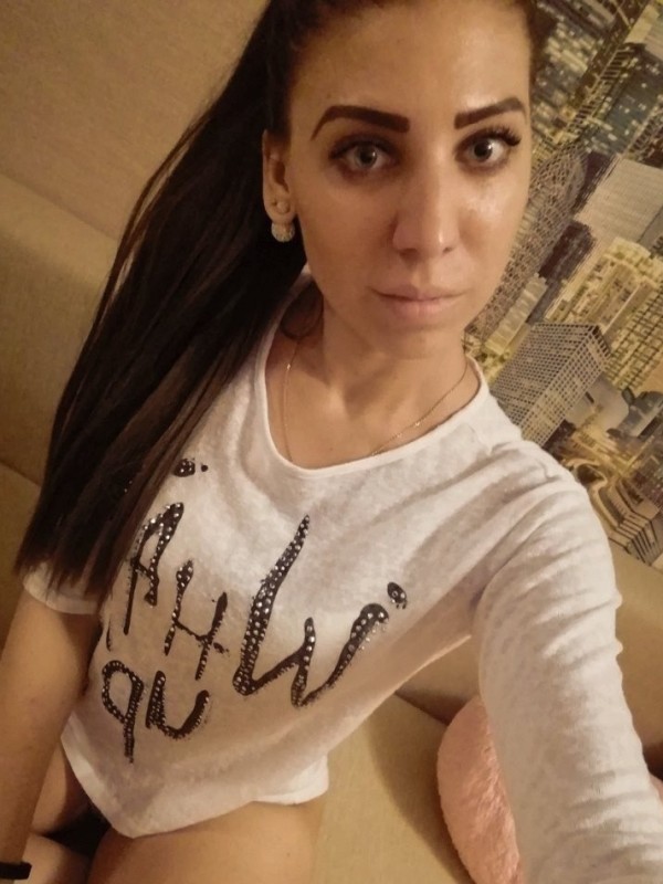 Людмила привлекательная девушка из Белореченск цена от 3000 руб